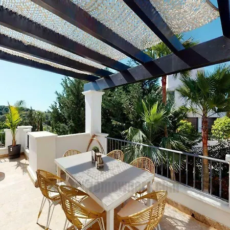 5 Bedrooms Villa Tranquilla. Refurbished New. High-End Vacations