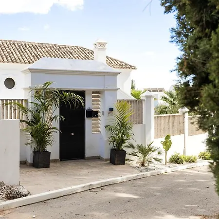 5 Bedrooms Villa Tranquilla. Refurbished New. High-End Vacations Villa *