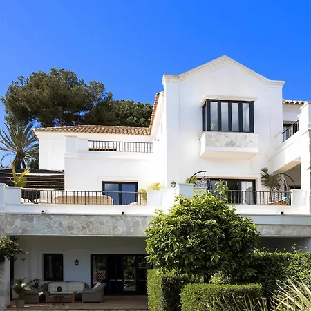 5 Bedrooms Villa Tranquilla. Refurbished New. High-End Vacations