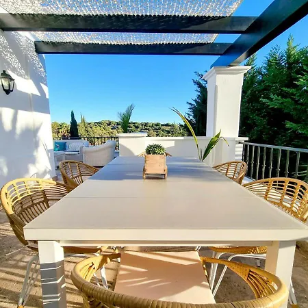 5 Bedrooms Villa Tranquilla. Refurbished New. High-End Vacations Villa Estepona
