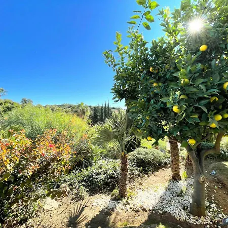 5 Bedrooms Villa Tranquilla. Refurbished New. High-End Vacations * Estepona
